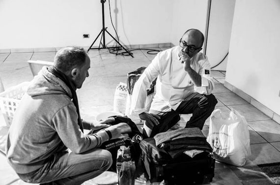 Foto di Simone Rossi per il Bacstage del video Andrea Pioppi liberoimpastatore