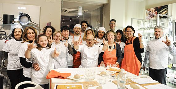 Corso di cucina Non solo formaggio, Speciale Pasqua del liberoimpastatore Andrea Pioppi per le cuoche e i cuochi di Cozzari Casa